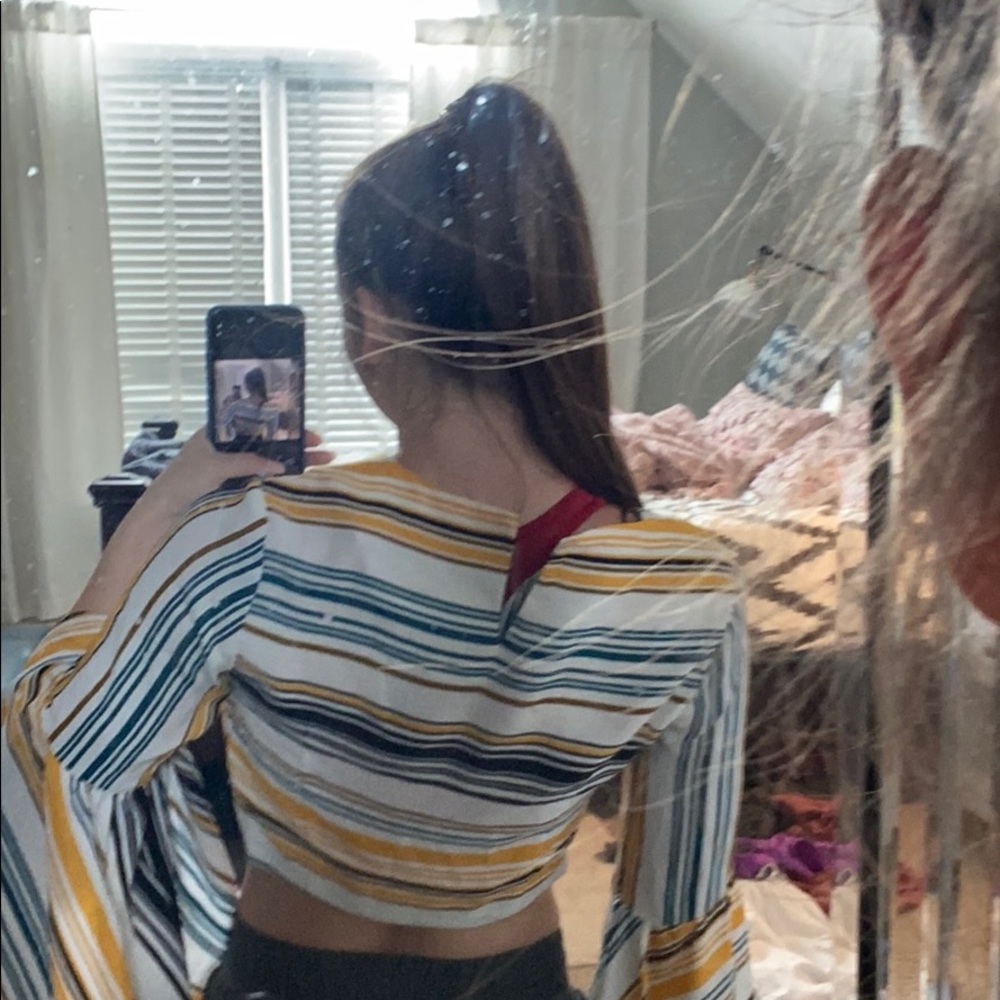 Reve Crop Top Blouse - Picture 4 of 5